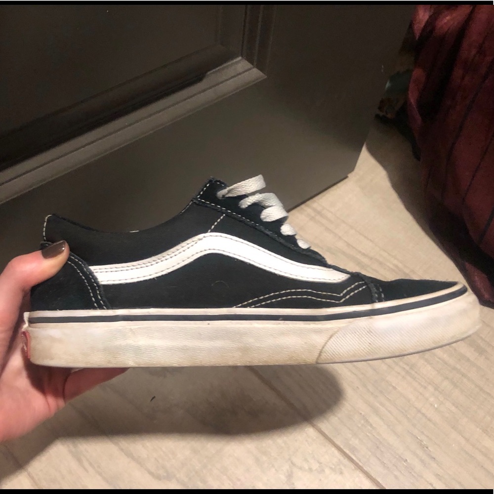Classic black stripe Old-Skool Vans